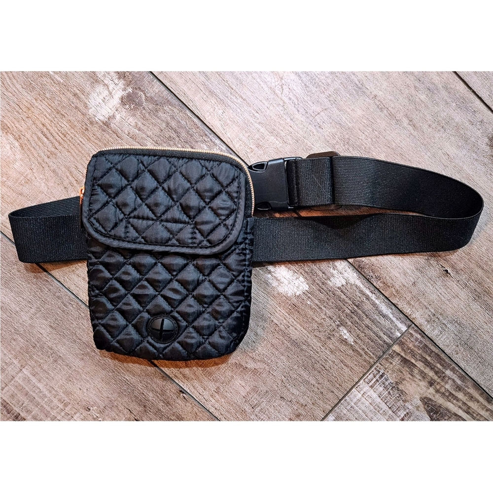 NWOT Padded Dog Poo Bag Waist Belt Holder